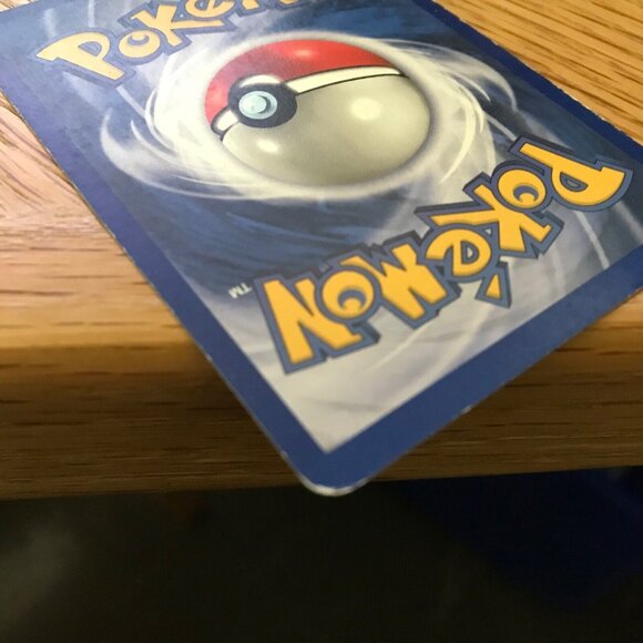 Pokemon Pikachu 40 HP Basic Card 87/130 1999 Wizards Of The Coast Yellow Cheeks - Picture 3 of 8